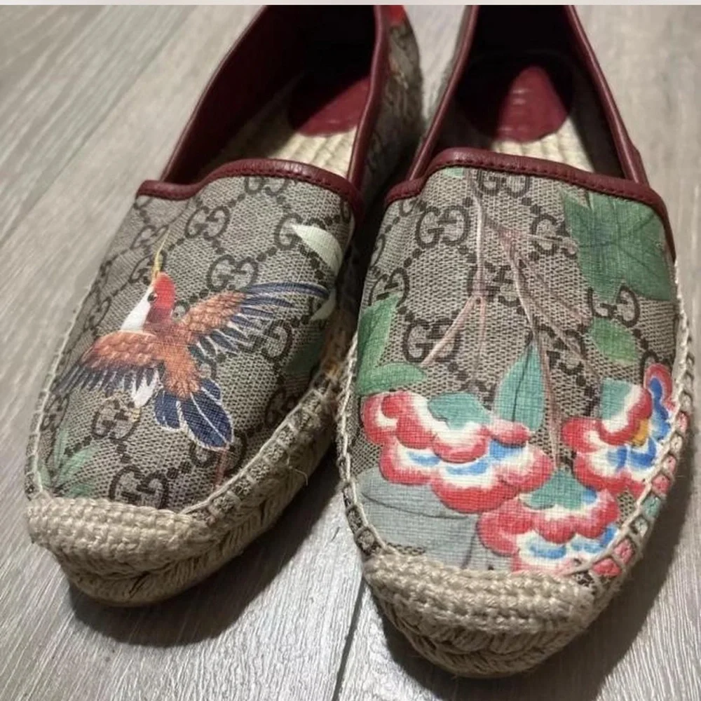 Gucci GG Supreme Espadrilles - Picture 2 of 6